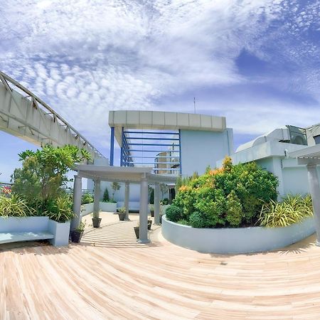 卡加盐德奥罗The Loop 2Br Fully Furnished Corner Unit W Balcony公寓 外观 照片