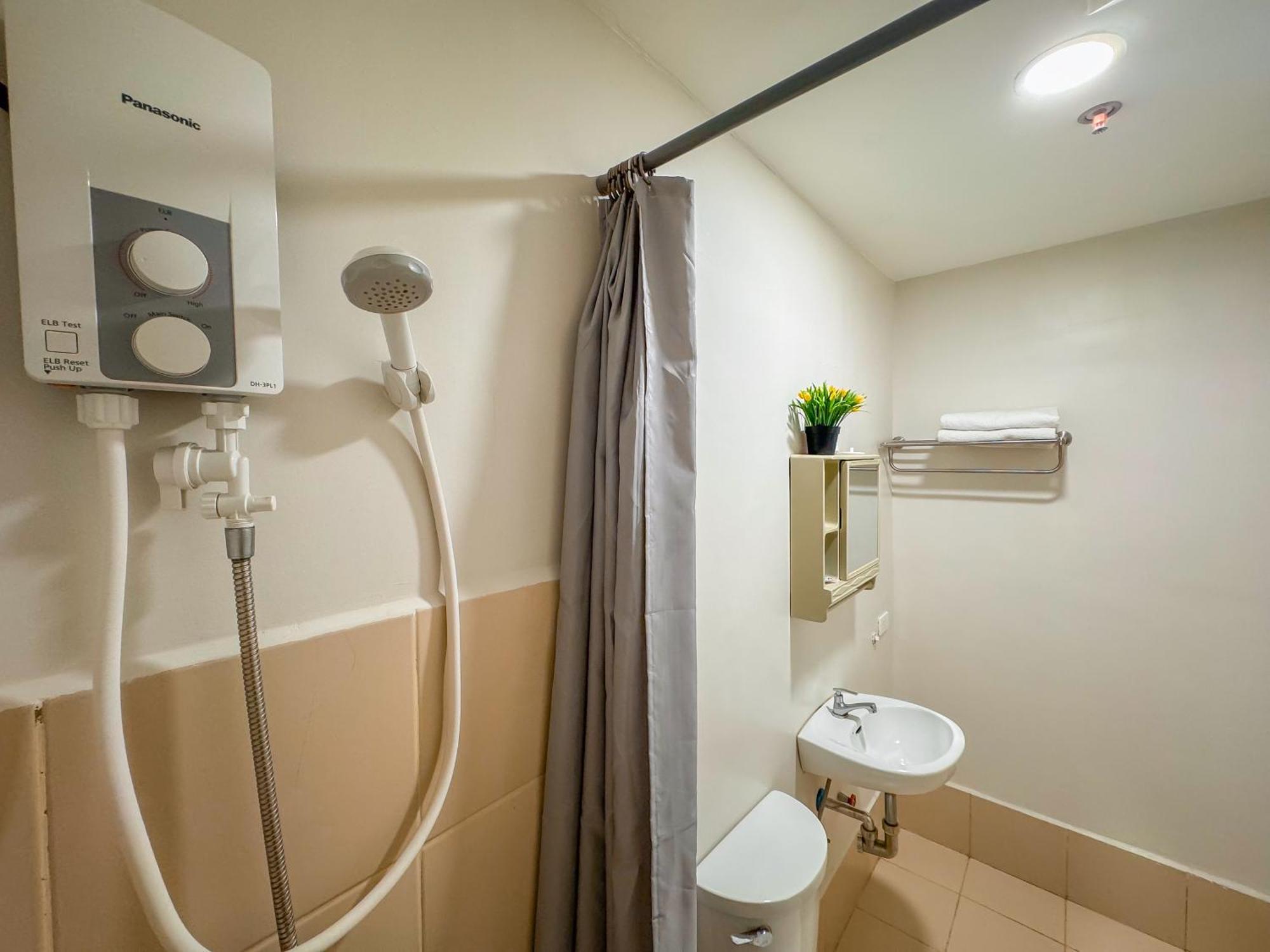 卡加盐德奥罗The Loop 2Br Fully Furnished Corner Unit W Balcony公寓 外观 照片