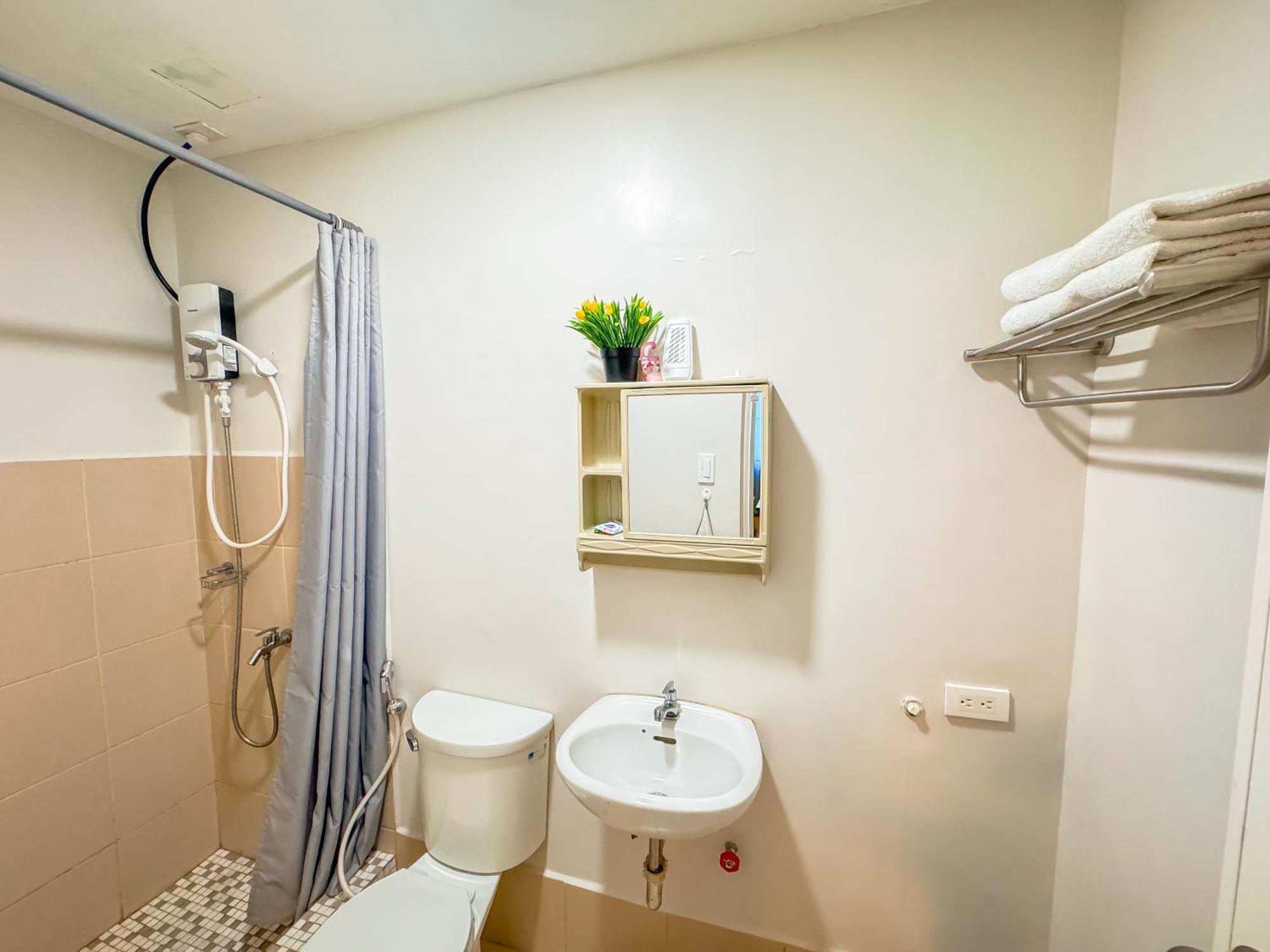 卡加盐德奥罗The Loop 2Br Fully Furnished Corner Unit W Balcony公寓 外观 照片
